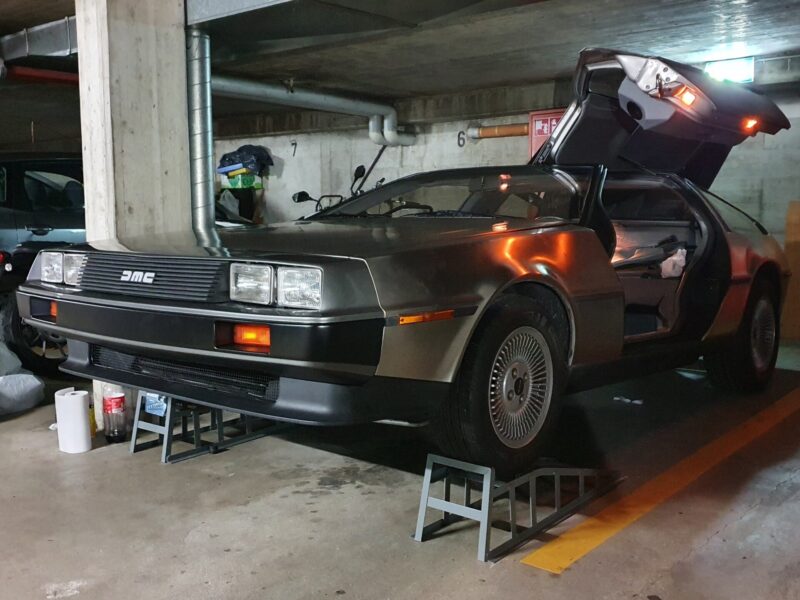 Location Delorean voiture film Retour vers le futur Suisse