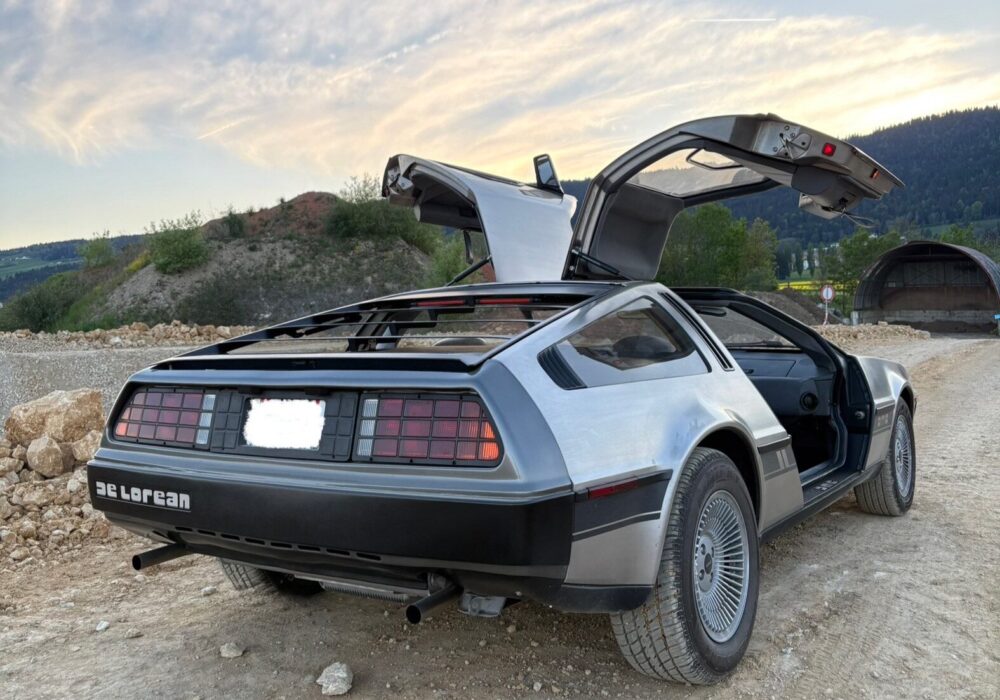 Location Delorean voiture film Retour vers le futur Suisse4432